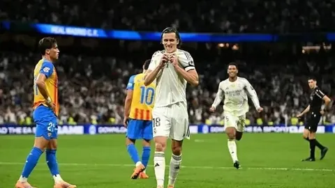 奥尔莫点球时受伤，将休战两周