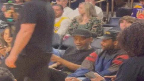 公牛击败爵士，爵士十连败